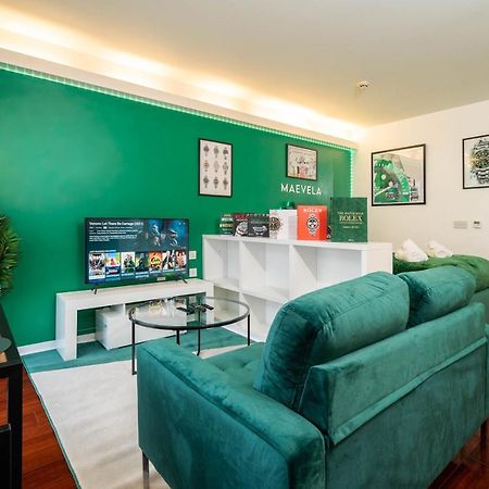 Maevela Apartments - Top Floor Rolex Themed Studio Apt Inside The Cube, Mailbox - Free Netflix & Wifi Birmingham Esterno foto
