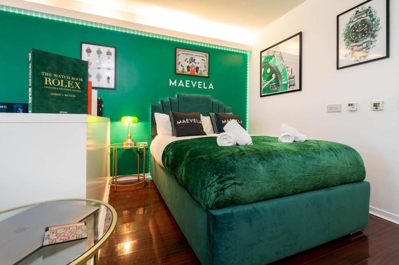 Maevela Apartments - Top Floor Rolex Themed Studio Apt Inside The Cube, Mailbox - Free Netflix & Wifi Birmingham Esterno foto