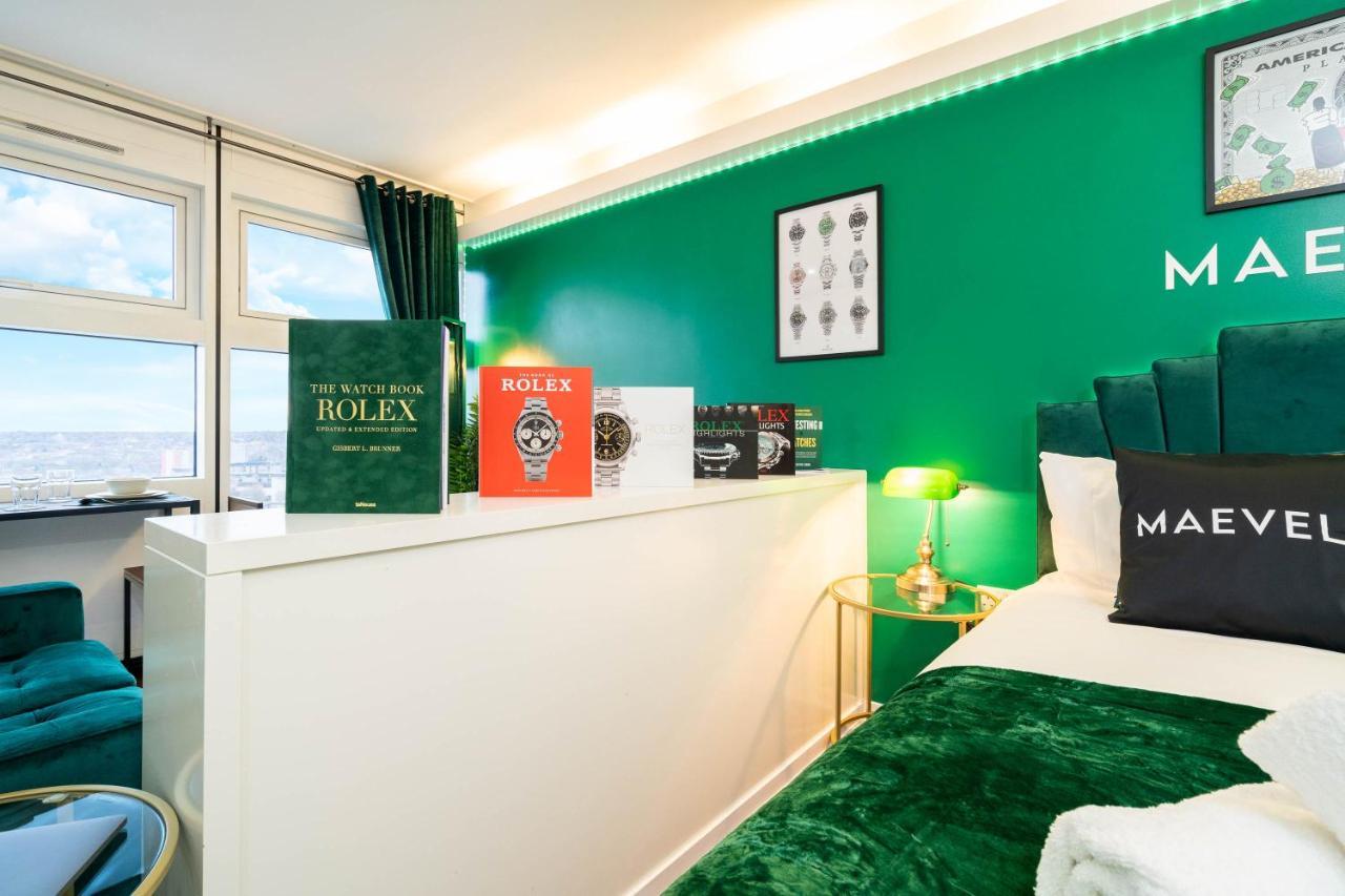 Maevela Apartments - Top Floor Rolex Themed Studio Apt Inside The Cube, Mailbox - Free Netflix & Wifi Birmingham Esterno foto